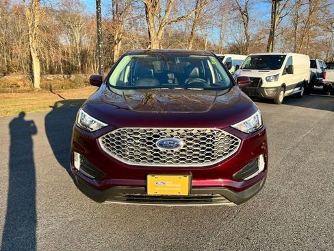 Certified 2024 Ford Edge SEL w/ Convenience Package image 3