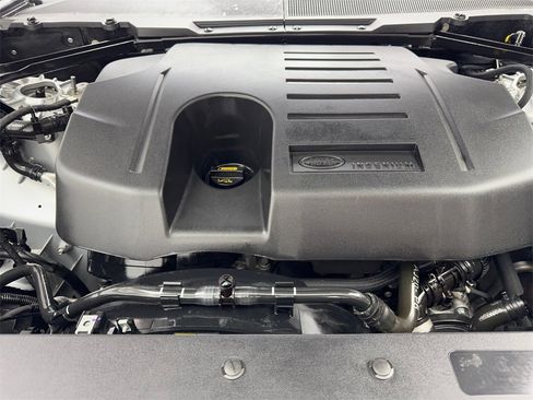 Used 2021 Land Rover Defender 90 X-Dynamic S image 70