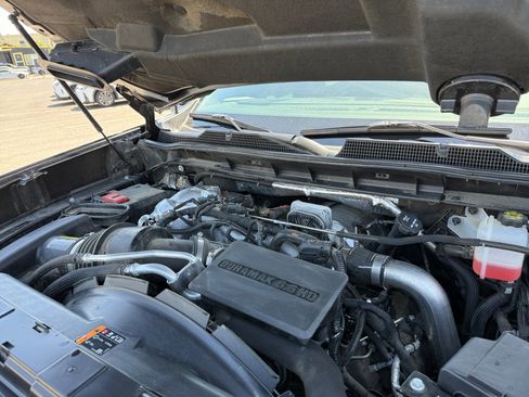 Used 2024 Chevrolet Silverado 3500 LT w/ Convenience Package AWD/4WD image 17