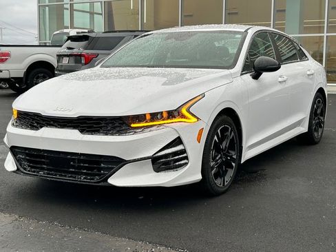 Used 2024 Kia K5 GT-Line w/ GT-Line Premium Package image 3