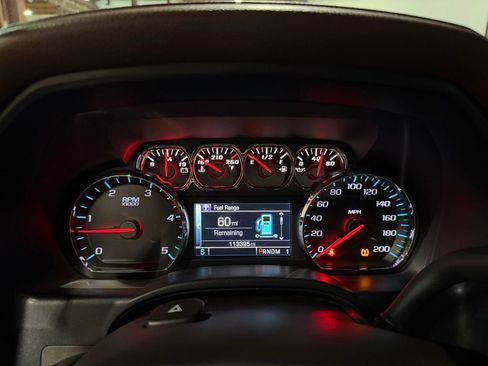 Used 2015 Chevrolet Silverado 2500 High Country image 11