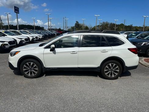Used 2016 Subaru Outback 2.5i Limited image 12