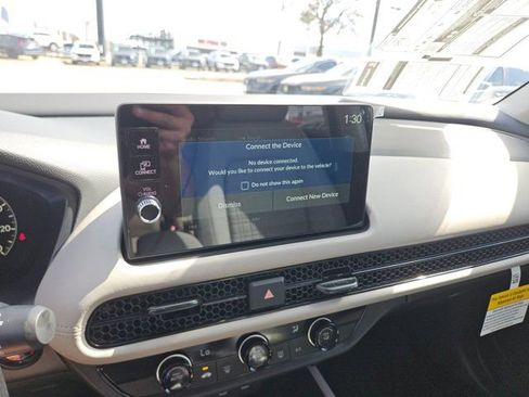 New 2026 Honda HR-V LX image 19