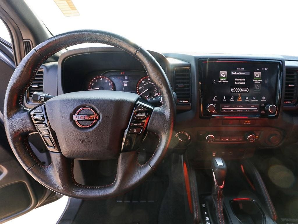 Used 2023 Nissan Frontier PRO-4X w/ Technology Package AWD/4WD image 14