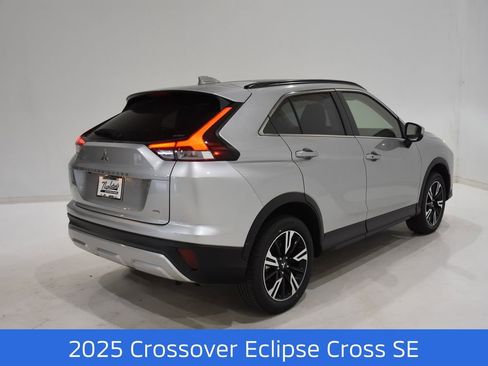 New 2025 Mitsubishi Eclipse Cross SE image 4