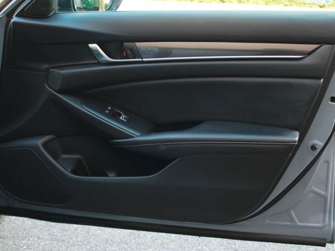 Used 2021 Honda Accord Sport image 21