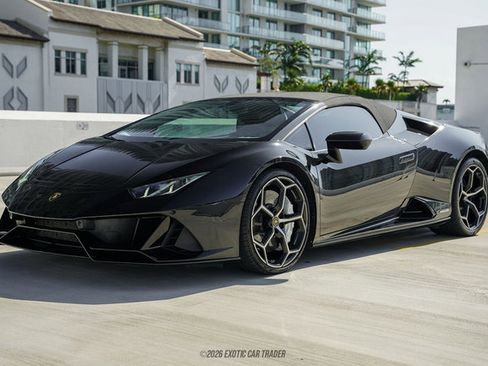 Used 2020 Lamborghini Huracan EVO AWD/4WD image 16