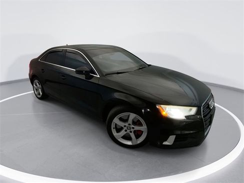 Used 2019 Audi A3 2.0T Premium image 1