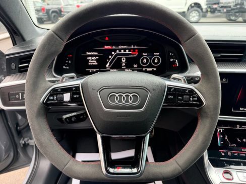 Used 2022 Audi RS 6 image 23
