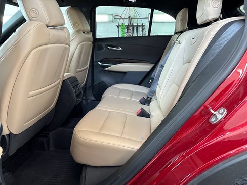Used 2024 Cadillac XT4 Premium Luxury w/ Active Safety Package FWD image 32