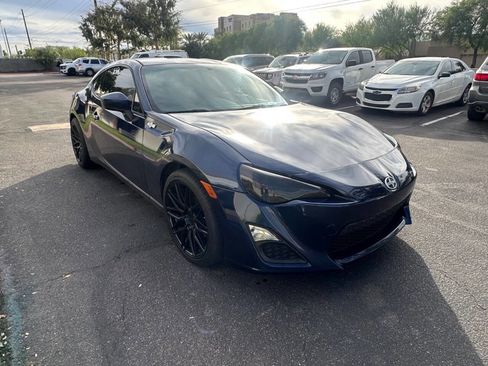 Used 2014 Scion FR-S image 3