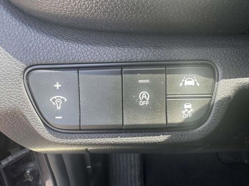 Certified 2022 Kia Seltos EX AWD/4WD image 19