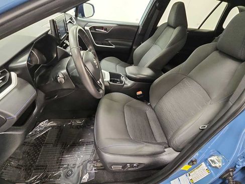 Certified 2022 Toyota RAV4 SE w/ Convenience Package AWD/4WD image 13