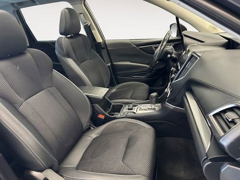 Used 2023 Subaru Forester Premium image 15