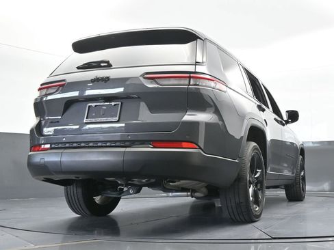 Used 2023 Jeep Grand Cherokee L Laredo image 58