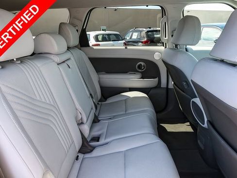 Certified 2026 Hyundai Palisade SEL Premium FWD image 19
