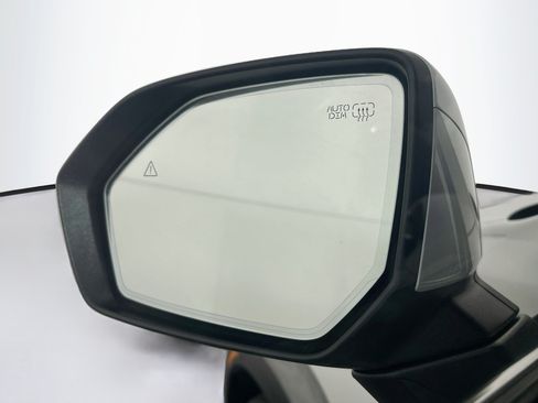 Used 2024 Hyundai Palisade SEL FWD image 16