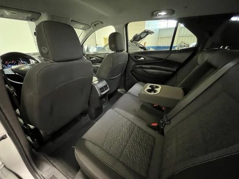 Used 2024 Chevrolet Equinox LT AWD/4WD image 15