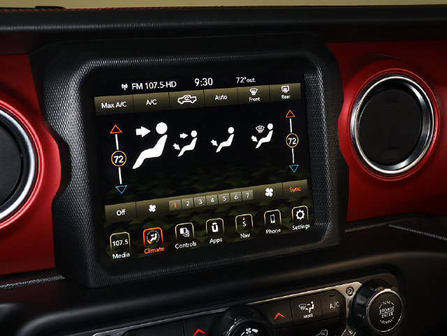 Used 2022 Jeep Gladiator Rubicon AWD/4WD image 23