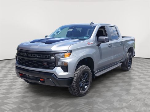 New 2026 Chevrolet Silverado 1500 Custom Trail Boss w/ LPO, Dark Essentials Package AWD/4WD image 8