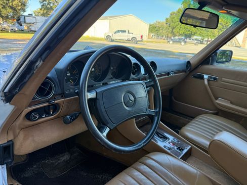Used 1989 Mercedes-Benz 560 SL image 13