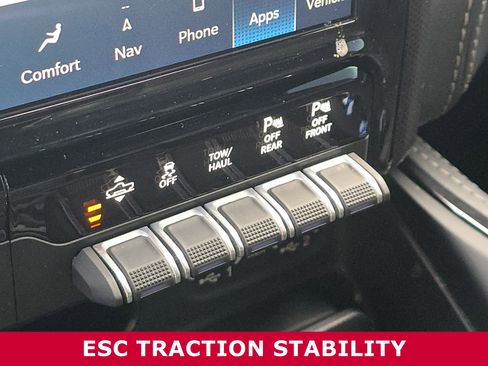 Used 2022 RAM 1500 Limited image 8