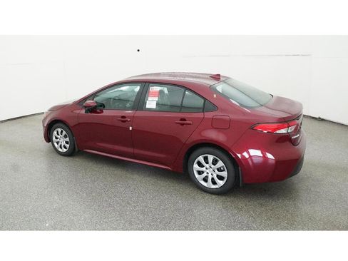 New 2026 Toyota Corolla LE image 4