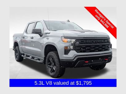 Used 2024 Chevrolet Silverado 1500 Custom Trail Boss w/ LPO, Dark Essentials Package