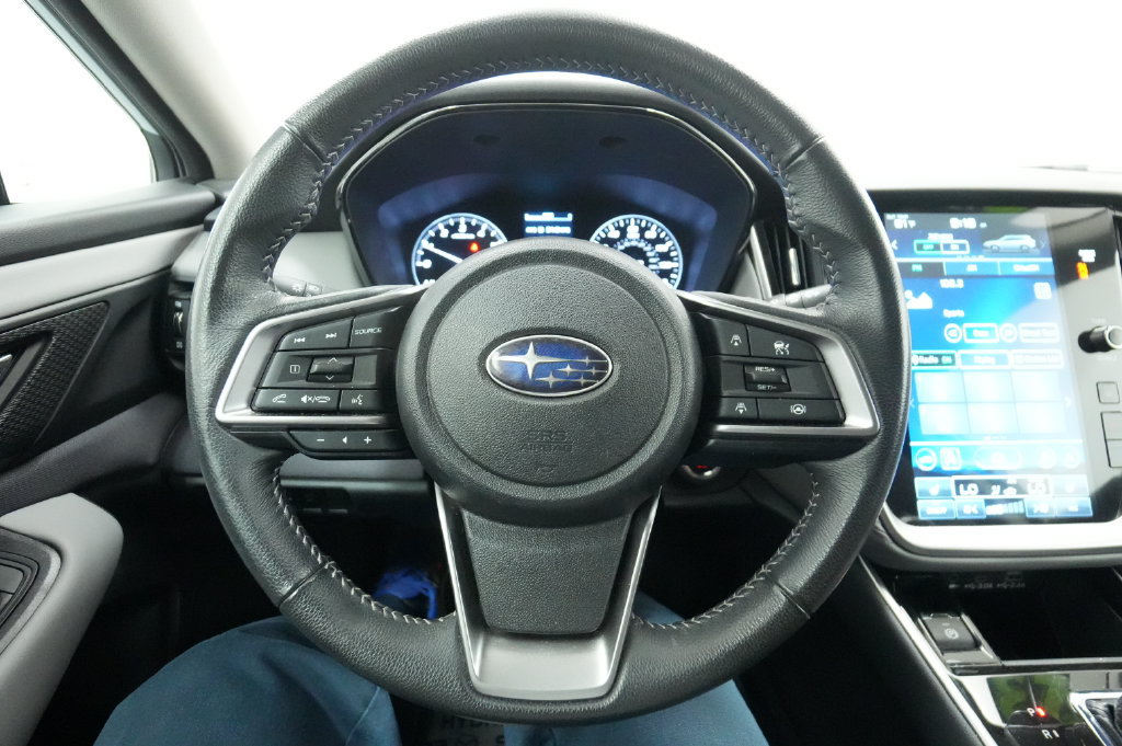 Used 2023 Subaru Outback Premium AWD/4WD image 36