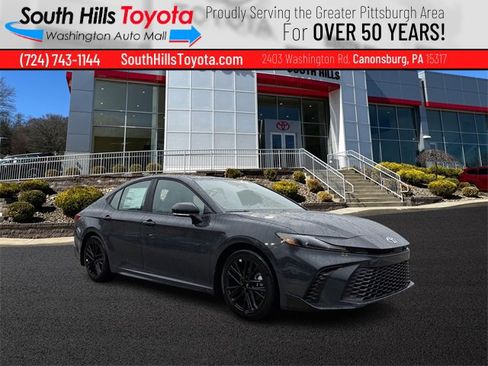 New 2026 Toyota Camry SE image 1