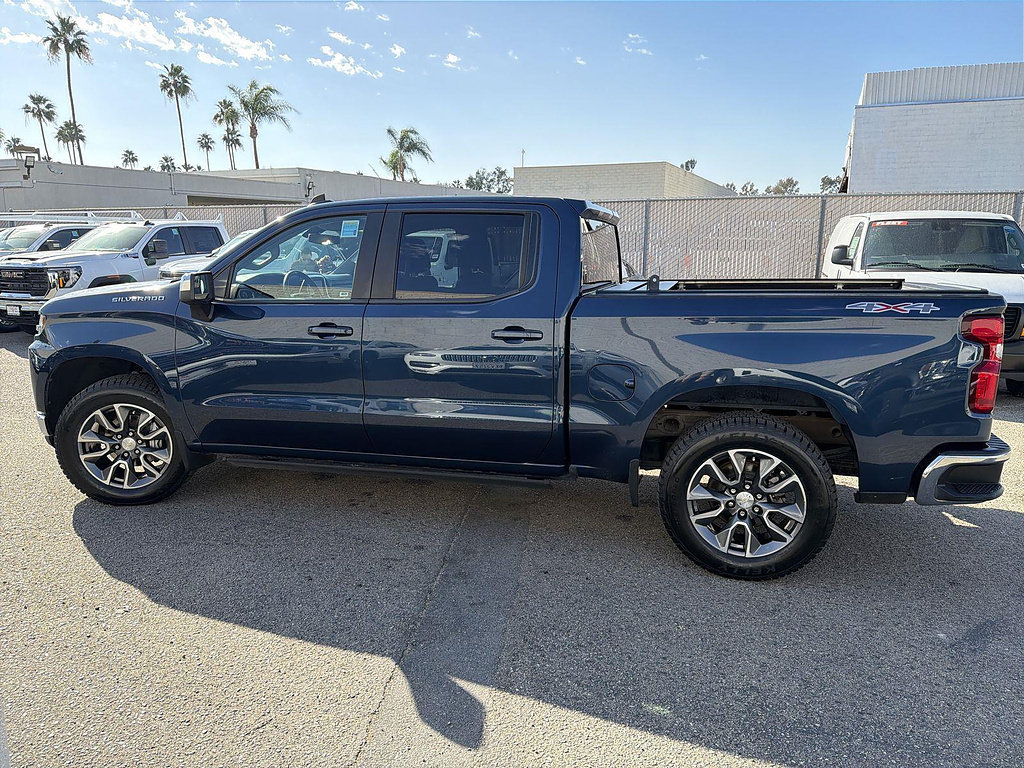 Used 2020 Chevrolet Silverado 1500 LT AWD/4WD image 8