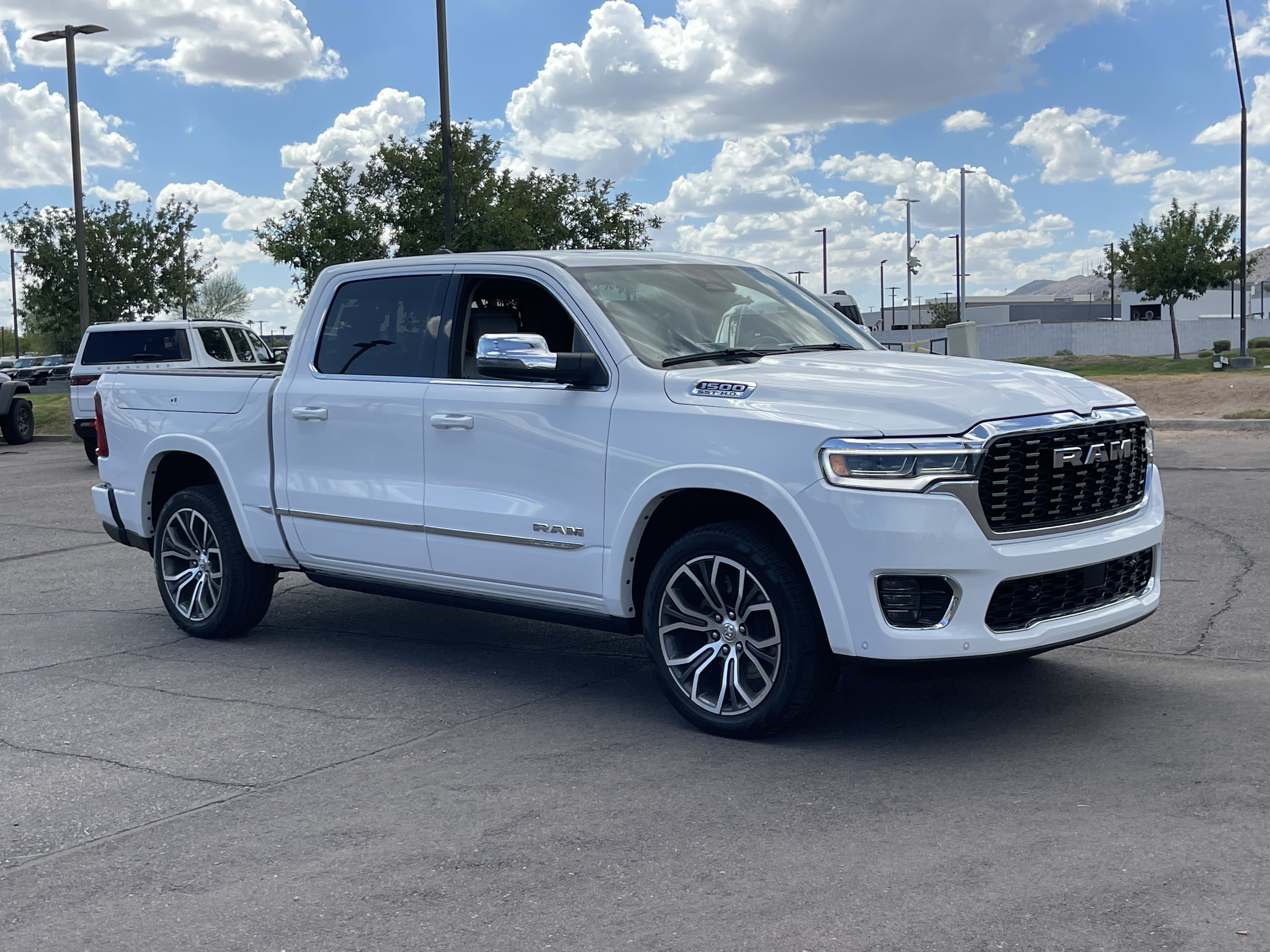 Certified 2025 RAM 1500 Tungsten w/ Trailer Tow Group AWD/4WD image 7
