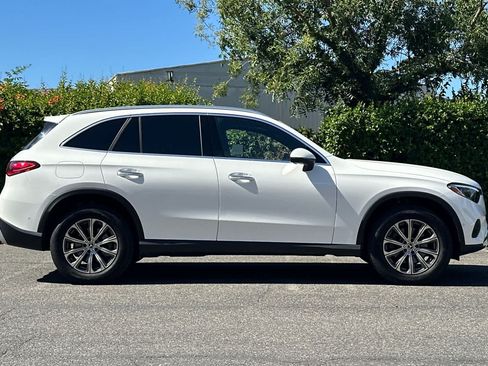 Certified 2026 Mercedes-Benz GLC 300 4MATIC image 2