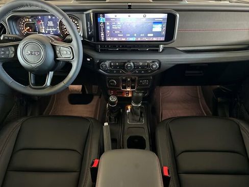New 2026 Jeep Gladiator Rubicon AWD/4WD image 10