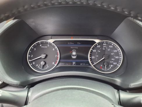 Used 2021 Nissan Sentra SV w/ SV Premium Package FWD image 16