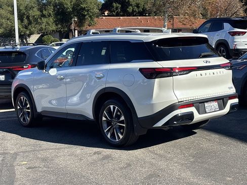 Certified 2025 INFINITI QX60 Luxe w/ Cargo Package image 6