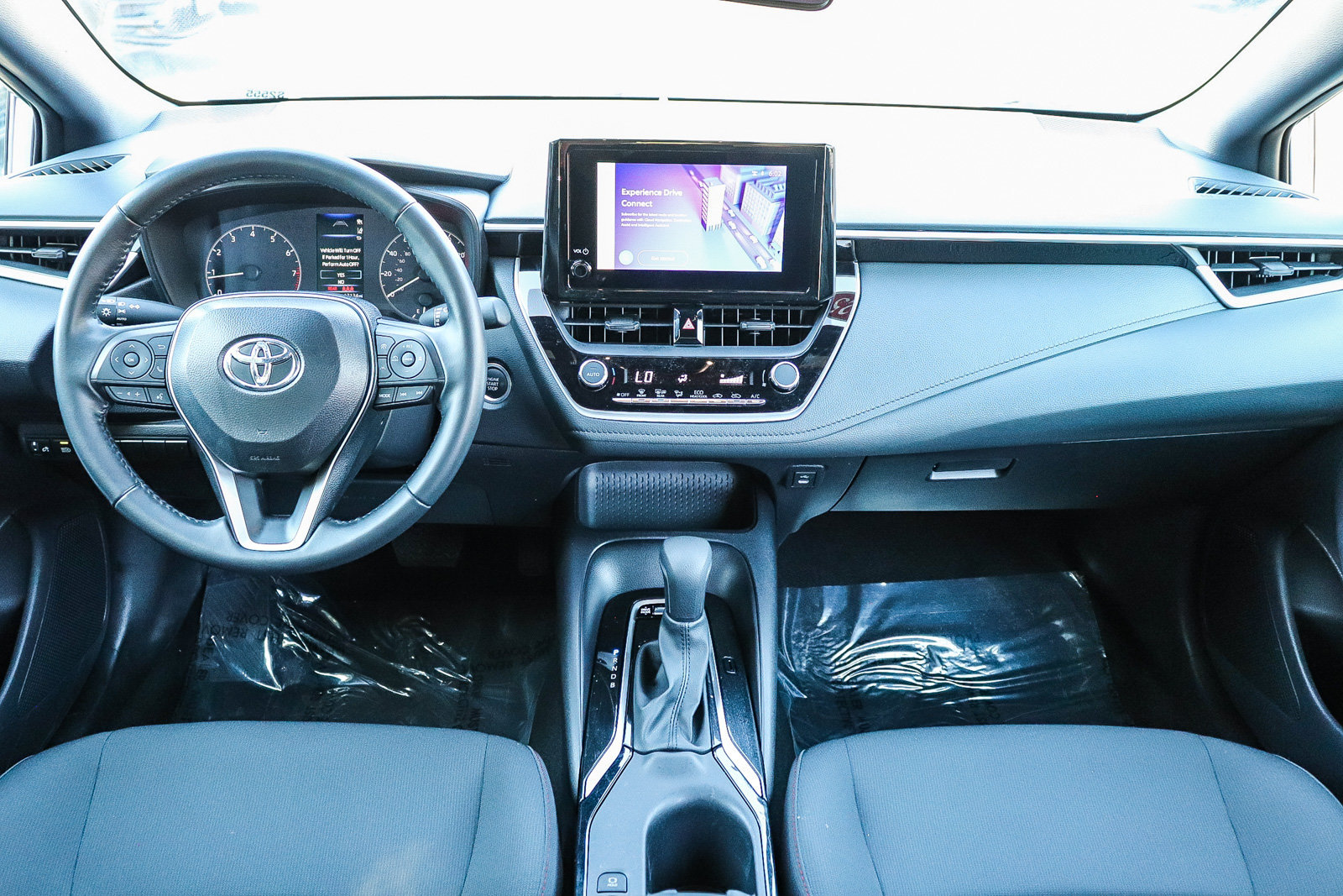 Certified 2025 Toyota Corolla SE FWD image 13