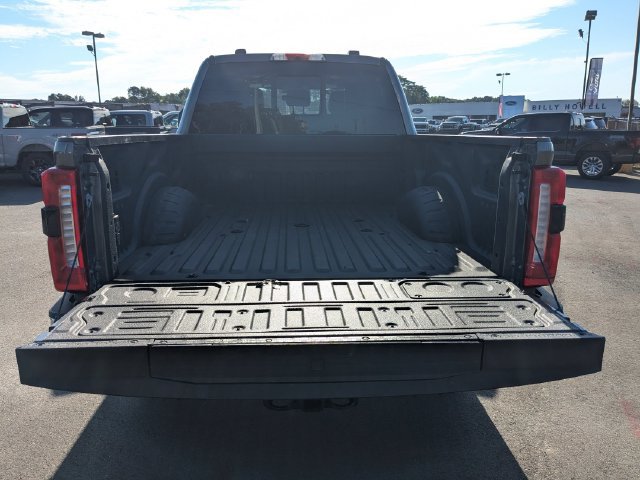 Certified 2024 Ford F250 Lariat w/ Lariat Ultimate Package AWD/4WD image 24