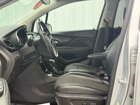Used 2019 Buick Encore Sport Touring w/ Safety Package image 9