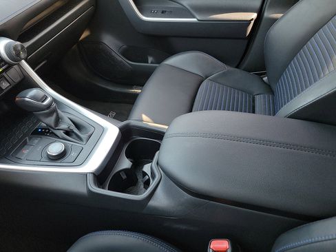 Used 2019 Toyota RAV4 XSE image 20