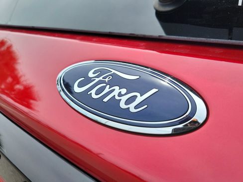 New 2026 Ford Explorer ST-Line w/ ST-Line Street Pack RWD image 8