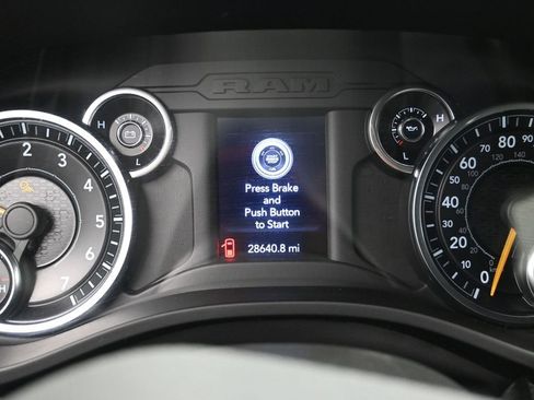 Used 2022 RAM 1500 Big Horn RWD image 12