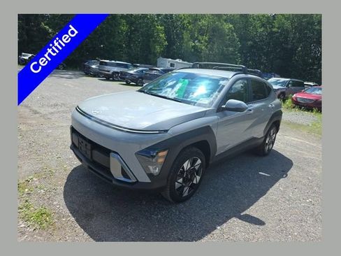 Used 2025 Hyundai Kona SEL AWD/4WD image 1