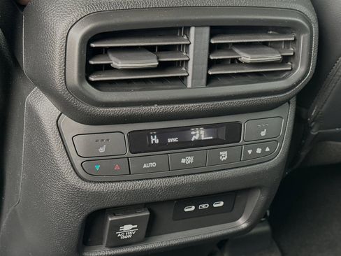 New 2025 Honda Pilot Elite image 13