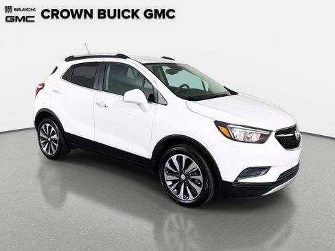 Certified 2021 Buick Encore Preferred w/ Safety Package FWD image 3