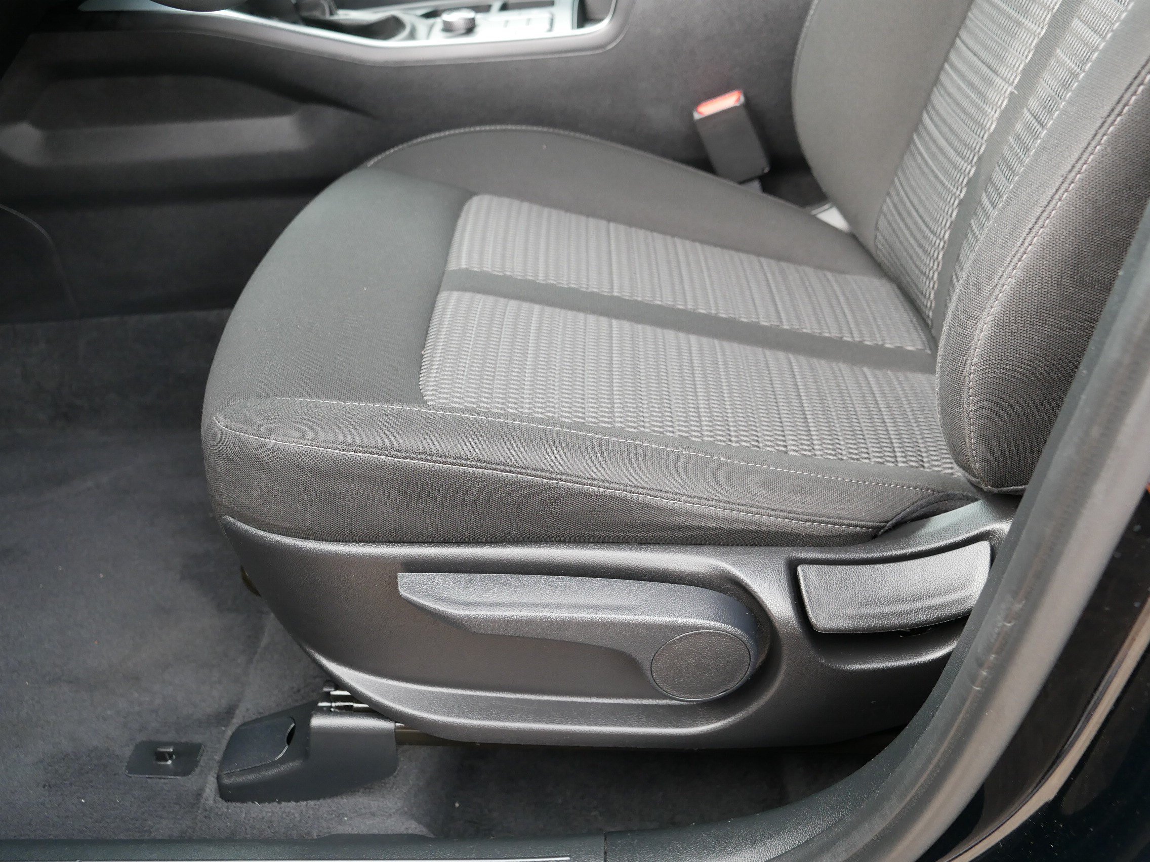Certified 2023 Kia Sorento LX AWD/4WD image 20