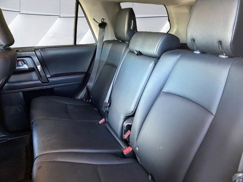 Used 2023 Toyota 4Runner TRD Off-Road Premium image 18