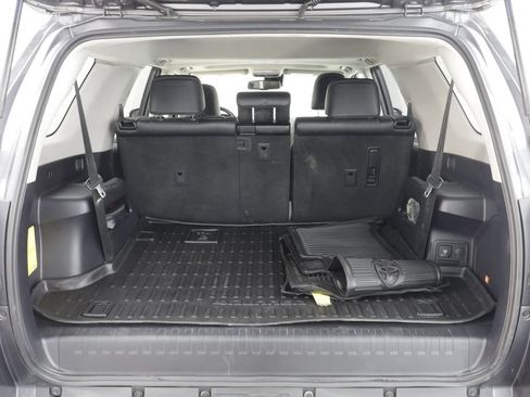 Used 2023 Toyota 4Runner Limited AWD/4WD image 20