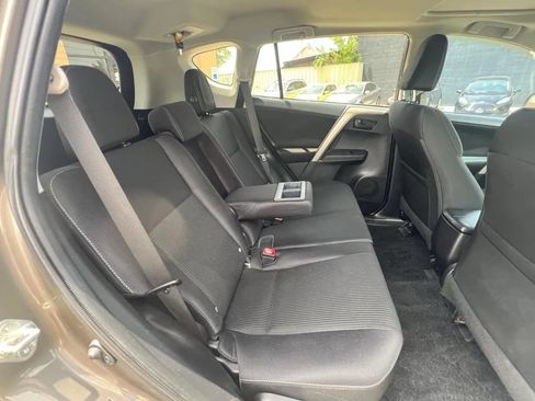 Used 2013 Toyota RAV4 XLE FWD image 35