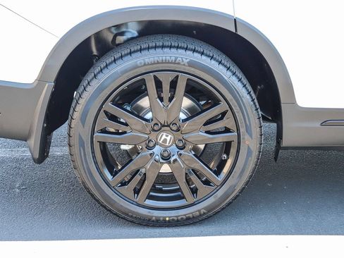 Used 2021 Honda Pilot Black Edition image 9